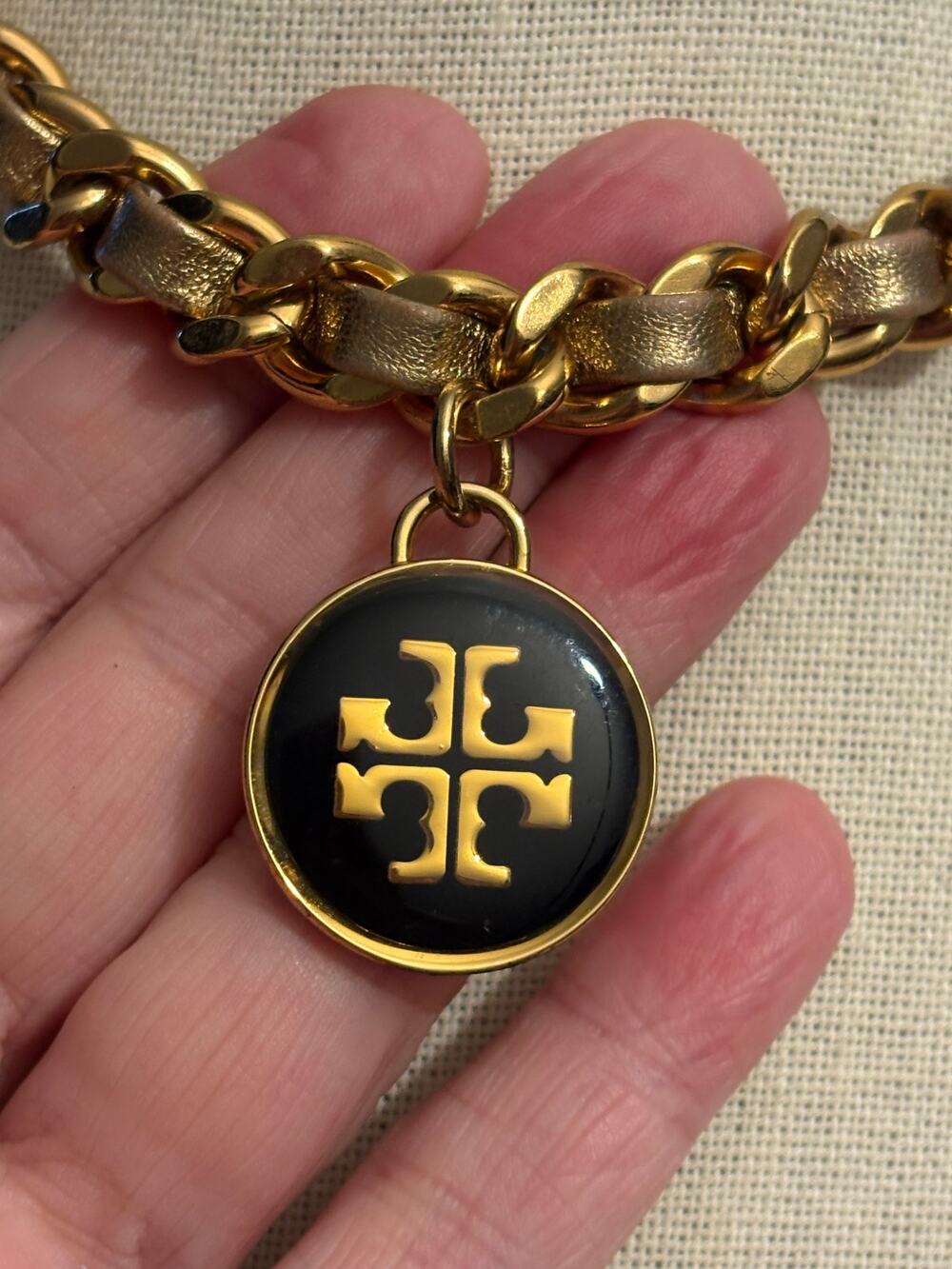 Tory Burch Logo Medallion Chunky Chain Necklace 14"
